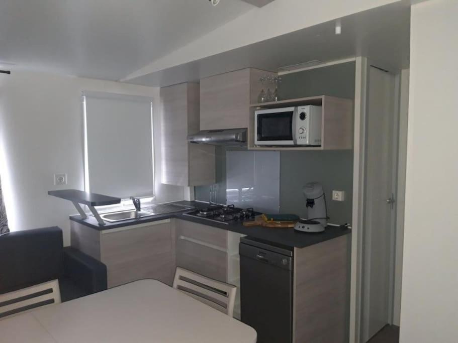 Calvi Mobil-Home Neuf Particulier Sur Camping Lumio  Εξωτερικό φωτογραφία